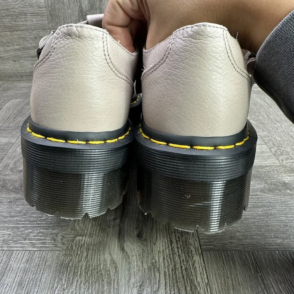 Dr. Marten's Bethan Women's size 11 Leather Light Taupe Shoes - Picture 6 of 8